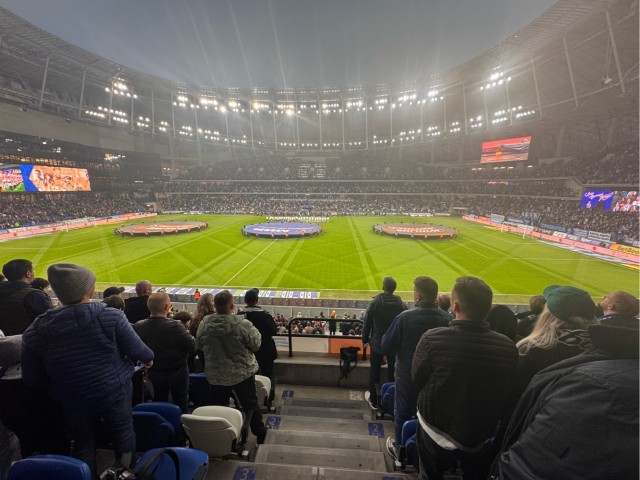 Динамо Москва обыграло Краснодар 2-1 и практически сделало чемпионом Зенит Санкт-Петербург по футболу.
