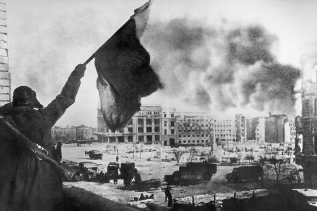 73 года со дня окончания Сталинградской Битвы