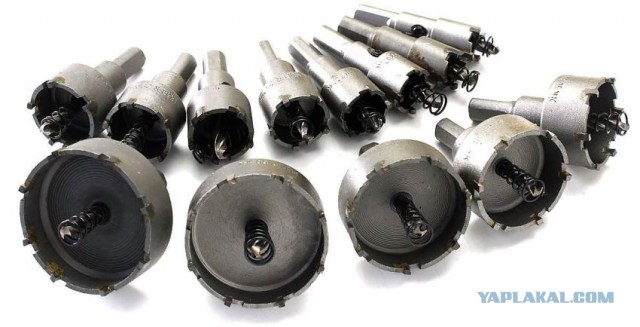 Зато теперь в подъезде не холодно!