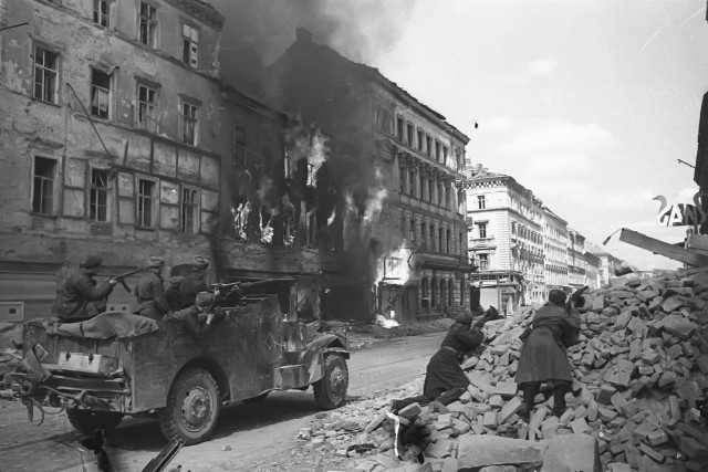 Взятие Будапешта 13 февраля 1945 года.