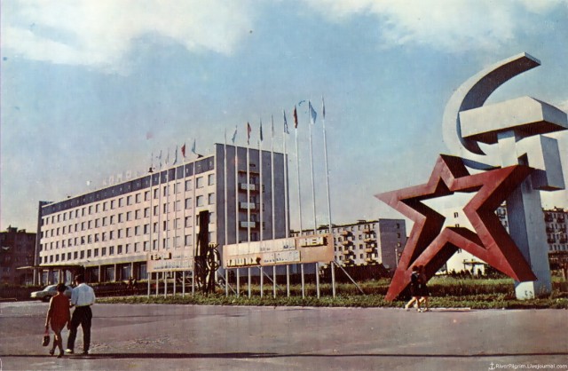 Страна-нае*алово.