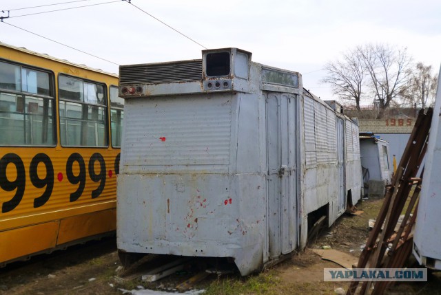 Парад ретро-техники в Санкт-Петербурге