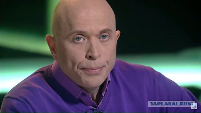 Песков прокомментировал появление неизвестного спутника с Путиным