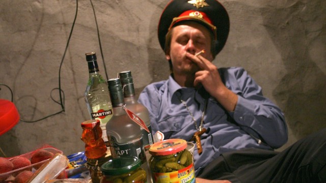 Взбешённая критикой «Краса Росгвардии» обматерила соцсети