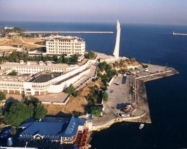 Российские города с самой варварской застройкой исторического центра