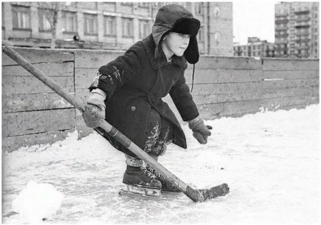 «Вам не видать таких сражений»: ода советскому дворовому хоккею