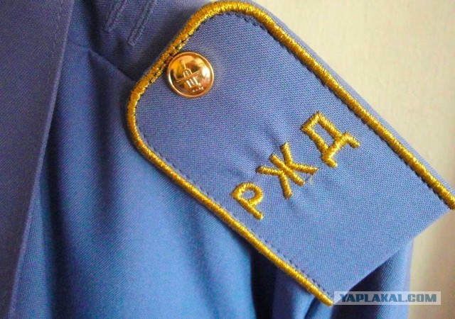 В погонах должны ходить только военные