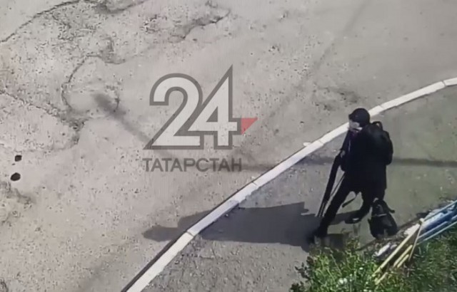 ⚡️В Казани неизвестный открыл стрельбу в школе