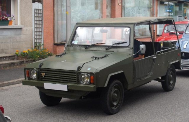 Игра на ЯПе: Угадай АВТО-9