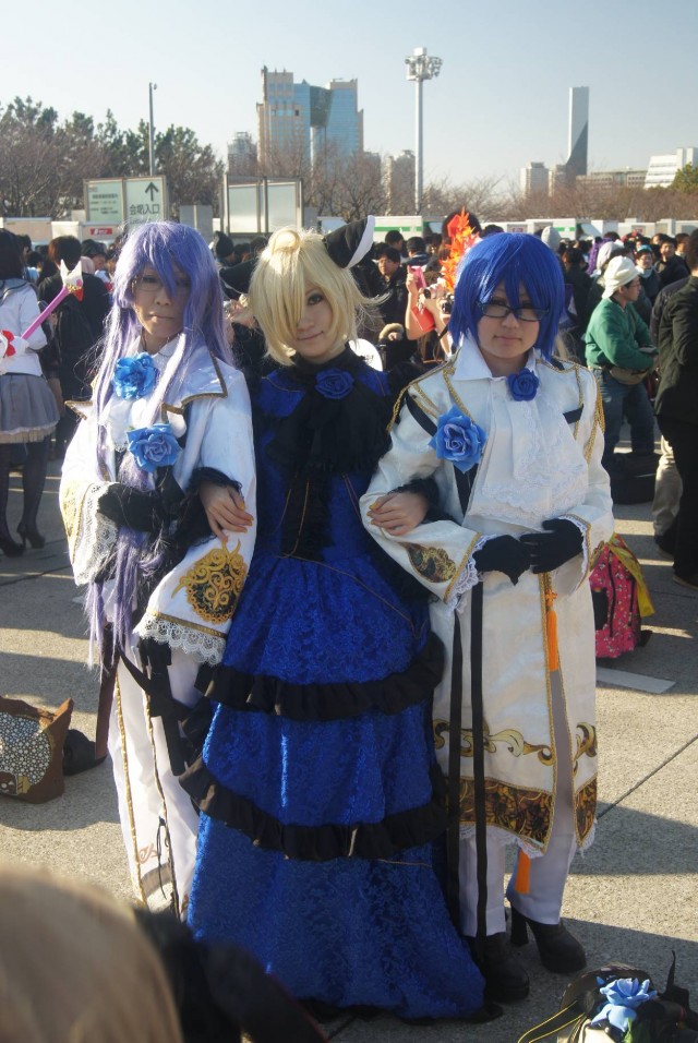 Фото с Comiket 81 /人◕ ‿‿ ◕人\
