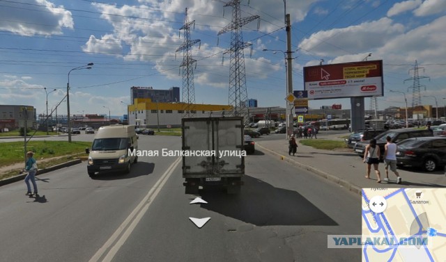 Кто должен уступить дорогу и почему?