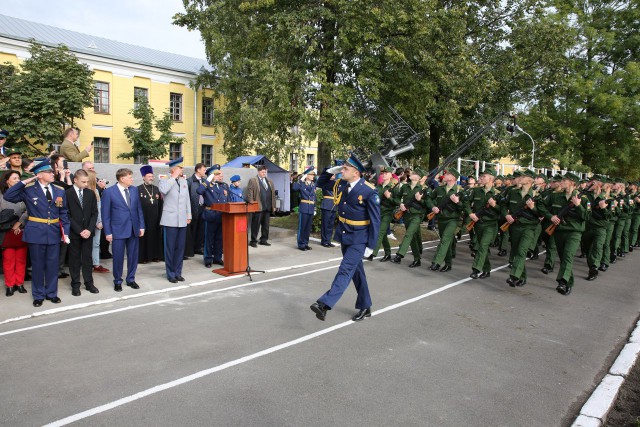 ФСБ обвинила курсанта военной академии в подготовке теракта в Петербурге