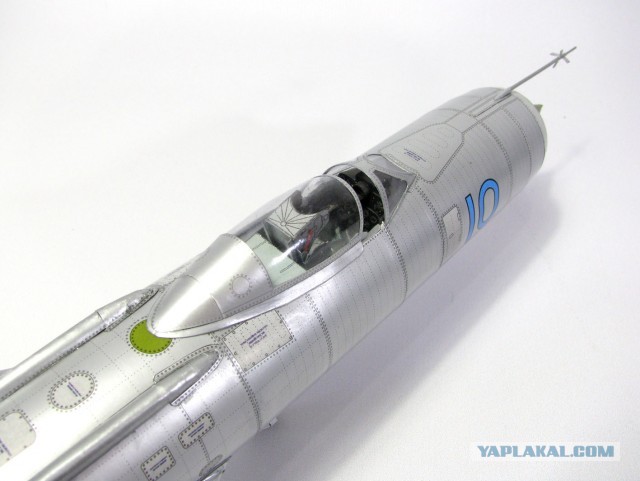 Су - 11. Модель самолета из бумаги