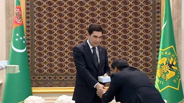 За один день, бл*ть