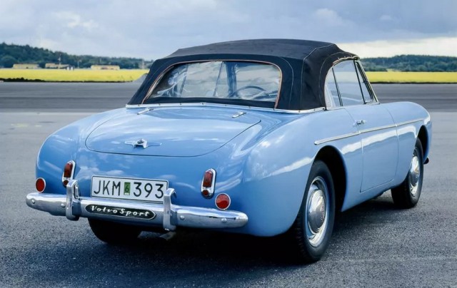Полвека универсалу Volvo 1800 ES