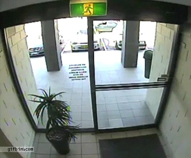 Когда зашёл не в ту дверь