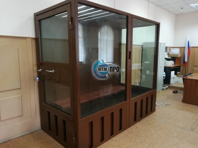 Губернатору Красноярского края заказали переговорную будку с защитой от прослушки