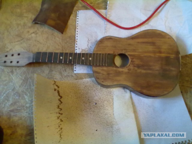 Реставрация антикварной детской гитары