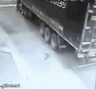 "Пойдем со мной, малыш"