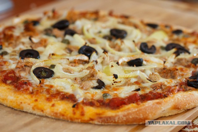 Пицца с Пармской ветчиной (Pizza Prosciutto Crudo)