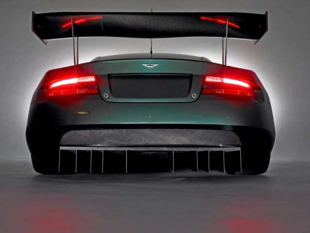 Aston Martin Dbr9