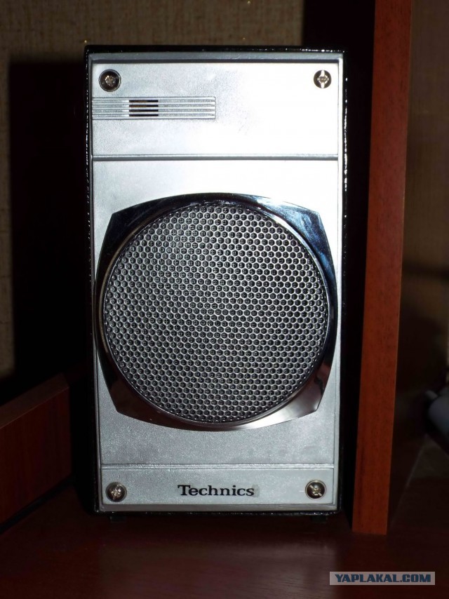 Те самые колонки модели "Давай щас для нового компа какие-нибудь дешёвенькие возьмём, а потом через месяц-другой получше купим"