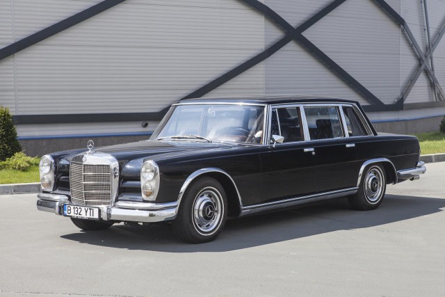 Mercedes-Benz 600.