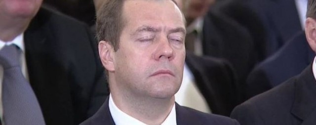 Правительство России уходит в отставку