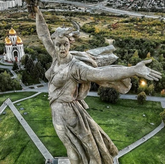В тени египетского храма