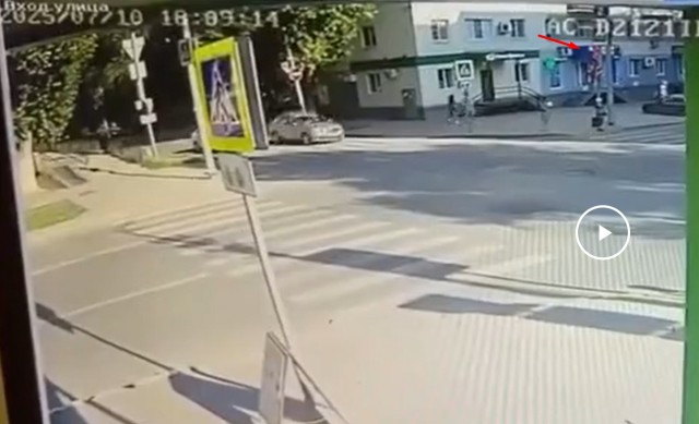 Сын депутата насмерть сбил девушку в Саратове: отец считает его невиновным
