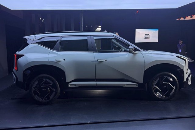 Корейская компания представила новый Kia Seltos 2026 года, который получил кардинально переработанный дизайн