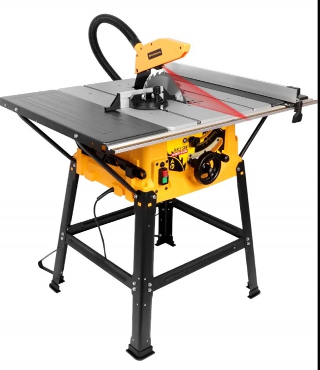 Выделываюсь подарком на 23-е