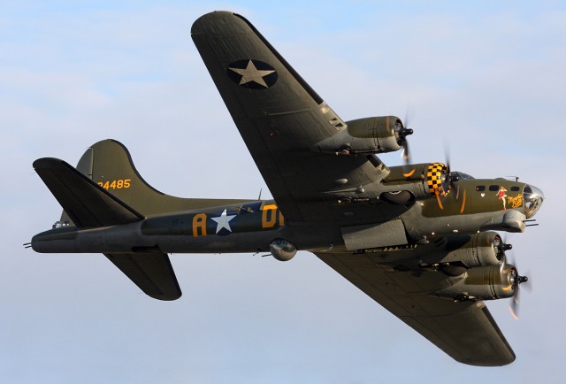 Легендарная машина войны: Boeing B-17 Летающая Крепость