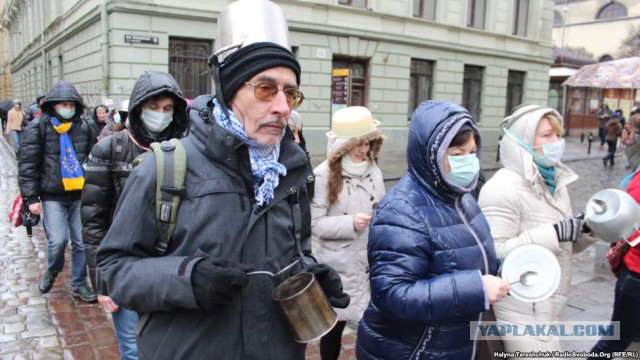 Россия увеличила в марте инвестиции в гособлигации США на $13,5 млрд
