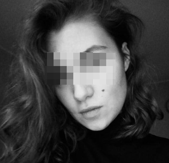 В Троицке мужчина поднял коробку с запиской, предназначавшейся для его дочери