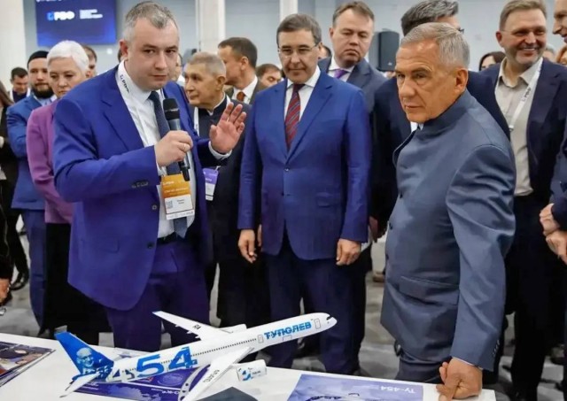 «Туполев» показал проект пассажирского самолёта Ту-454 с двигателями ПД-26