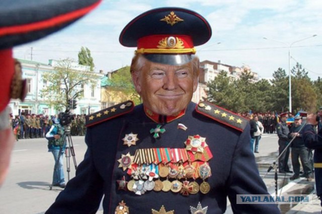 Питерские казаки пригрозили лишить Трампа звания есаула