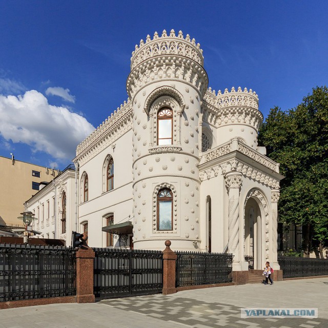 Самые необычные дома Москвы