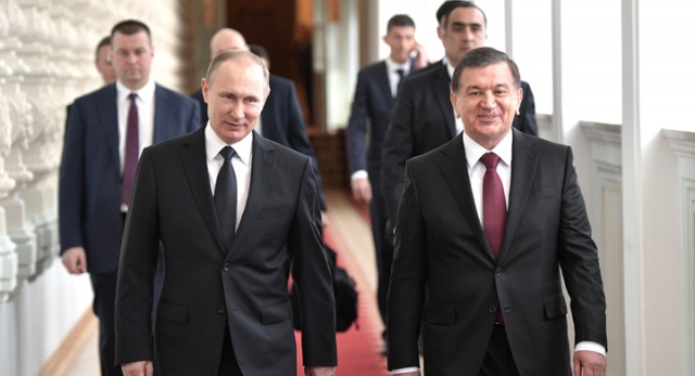 Так встречали Путина вчера в Узбекистан