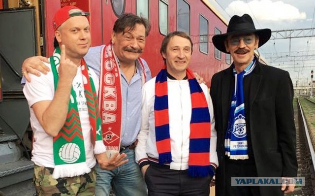 Актёр из "Кухни" отреагировал на сообщения о его увольнении из театра