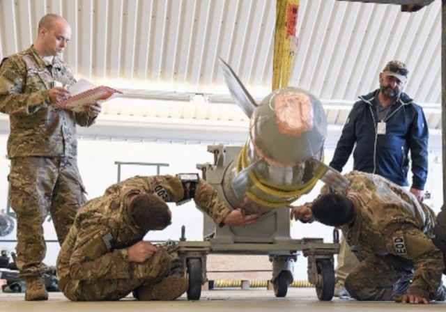 Военнослужащие США повредили ядерную бомбу – инцидент произошёл на военной базе в Нидерландах