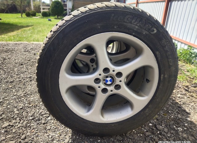 Продам колёса на bmw e53