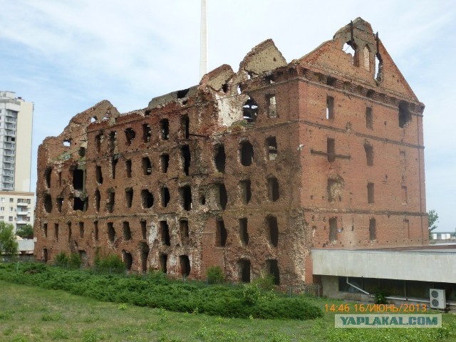 Родина-мать зовет!