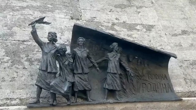 Во Франции открыли мемориал советским женщинам-партизанам