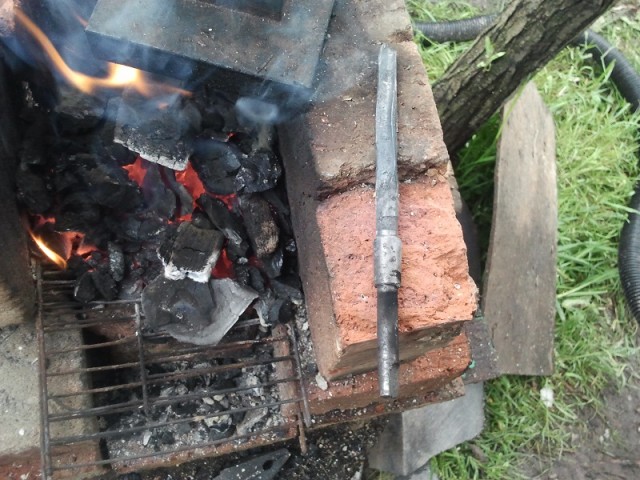 Нож из Р6М5