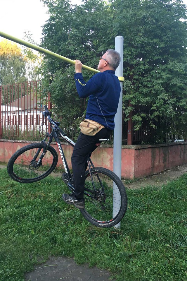 Завтра Сальме Хайек исполняется 53 года