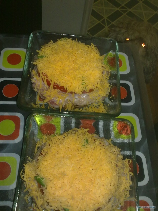 Грибы с мясом под сыром,