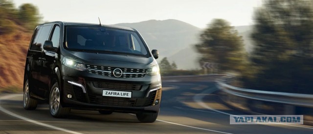 Теперь официально. Первый тест-драйв минивэна Hyundai Staria