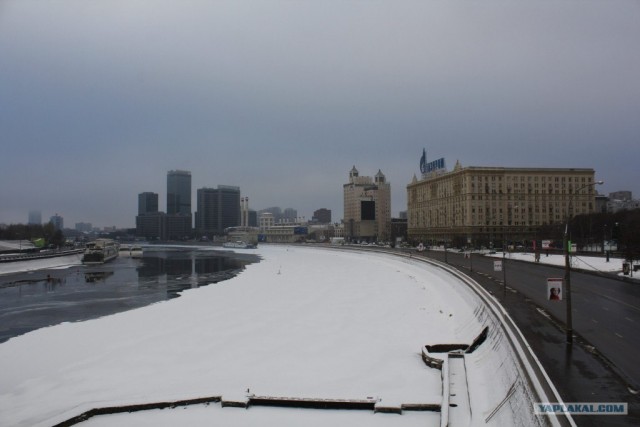 Москва. Утро. 1 января