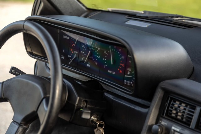 Почему создателям «Назад в будущее» пришлось менять спидометр Delorean